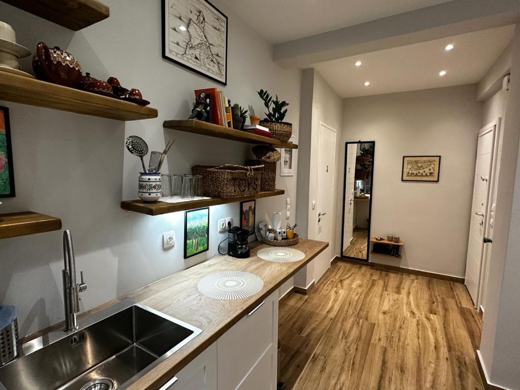 Theodore'S Cosy Apartment Corfu  المظهر الخارجي الصورة